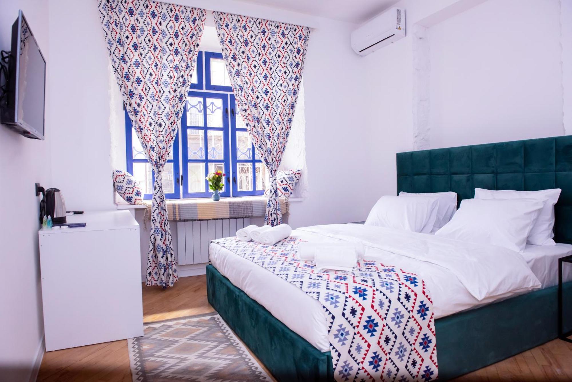 Pallada Yerevan Exterior photo